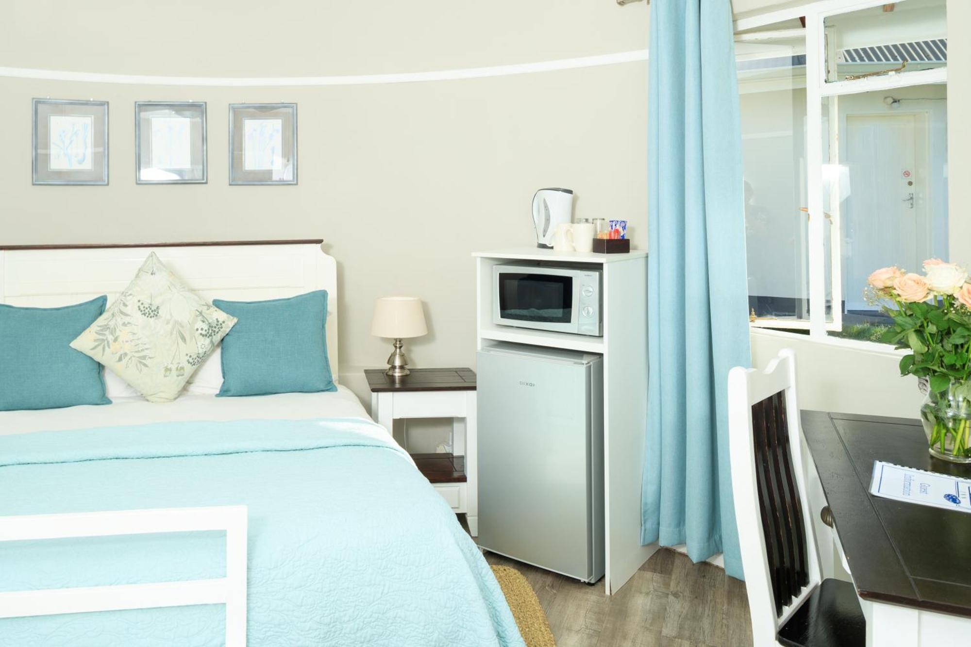Mount Currie Inn コクスタッド エクステリア 写真